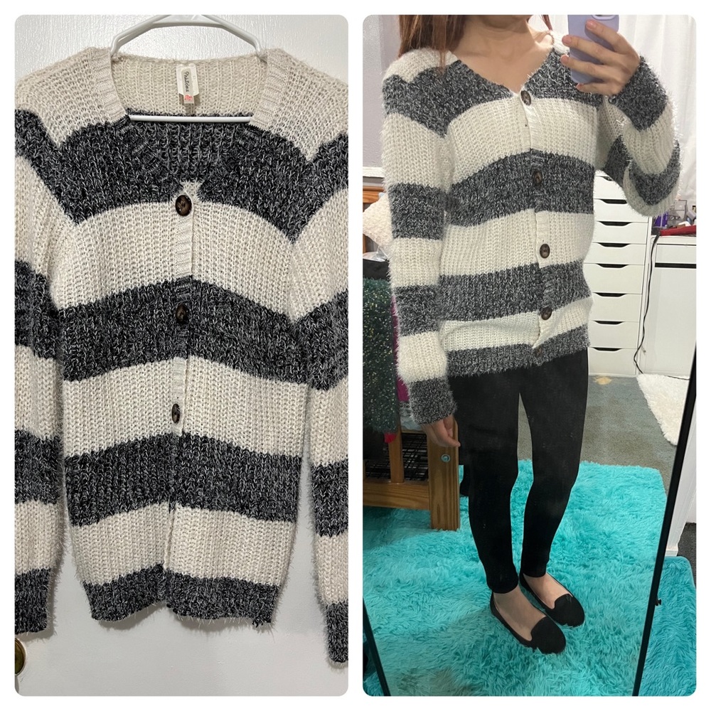 Preppy V-neck Sweater